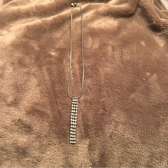 VINTAGE Silver Dangle Necklace with Baguette Fringe Crystal Rhinestone Pendant - Picture 3 of 7